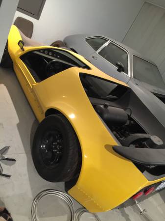 Yellow 8200 invader side